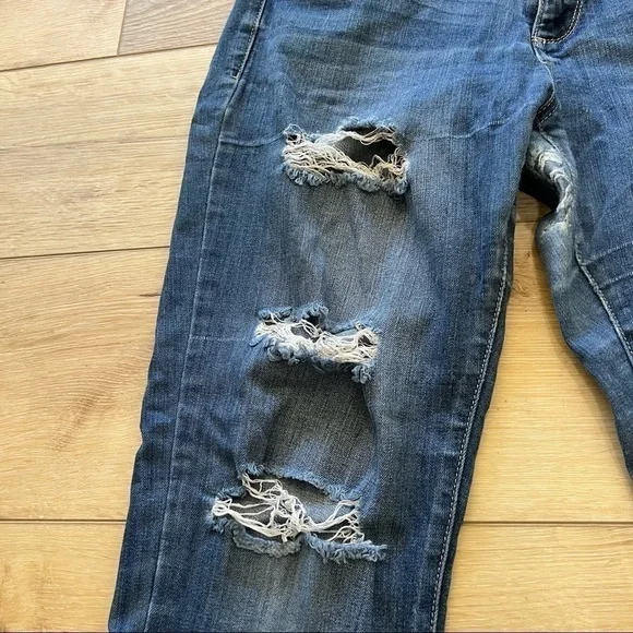 𝅺WAX jean distressed medium wash medium rise skinny jeans, size 9 - Picture 5 of 13